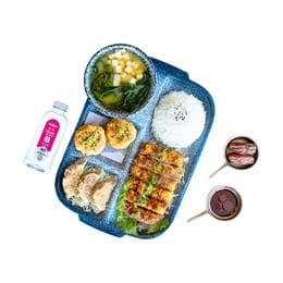ToriKatsu Bento (Beef Gyoza)